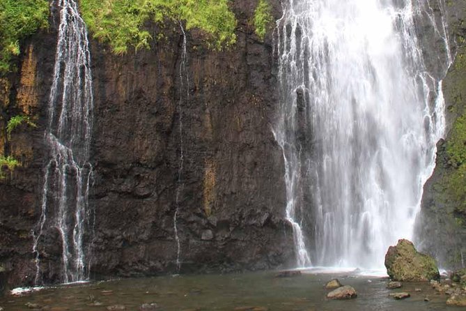 Private Island Tour ( 5 HOURS) - Faarumai Waterfalls through Tiarei