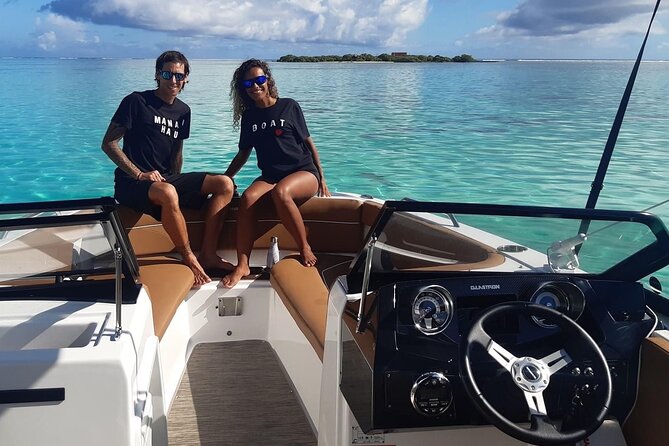 Private lagoon tour (rays, sharks, turtles) by boat in Moorea - Whale watching from July through November