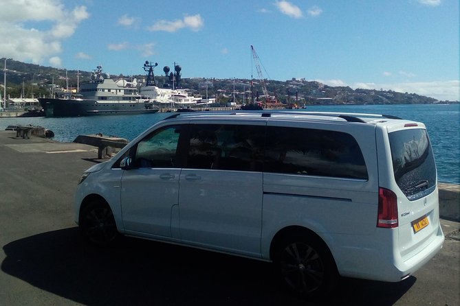 private Tahiti island discovery - Airport and cruise timing make this especially useful