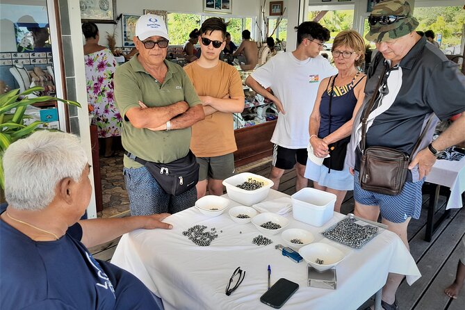 Raiatea-Beautiful Black Pearl of Tahiti and the Vanilla of Tahaa - What the $129.45 price really buys you