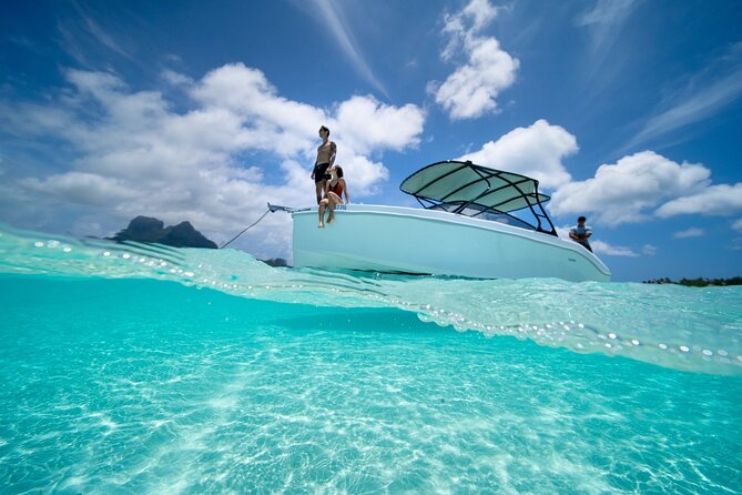 Reef Discovery Luxury Water Lunch Cruise - Several stops, one private boat