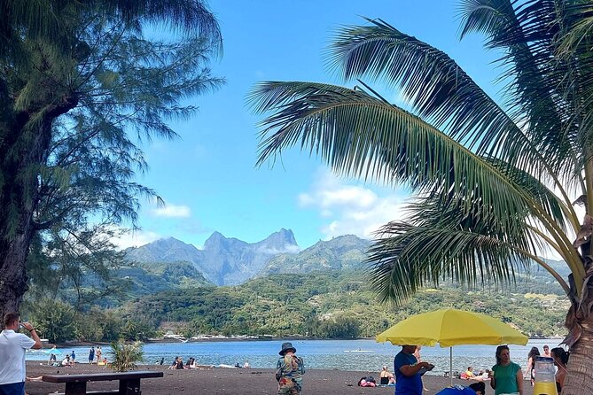 Shared 4.5h Circle Island Tour of Tahiti Nui by Lydia - Vaipahi Water Gardens and the old sacred site