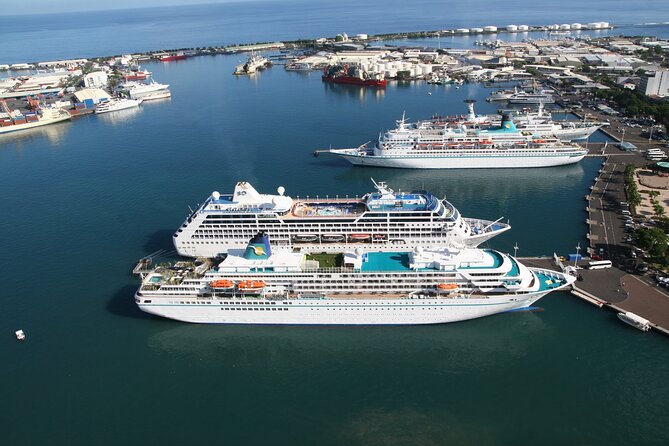 Shared Transfer: Tahiti Airport to Hotel or Cruise Port - The shuttle ride to your Papeete hotel