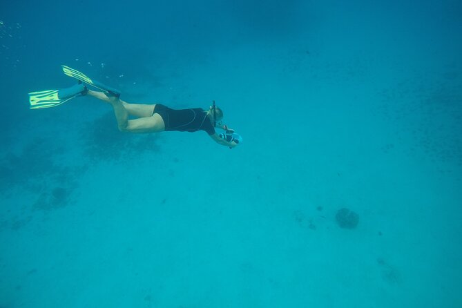Snorkeling EN Underwater Scooter in Tahiti - A route shaped by weather and location