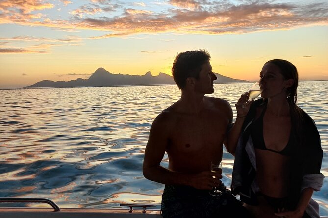 Sunset Cruise in Tahiti - The 4:00 pm Start and the Faaa Lagoon