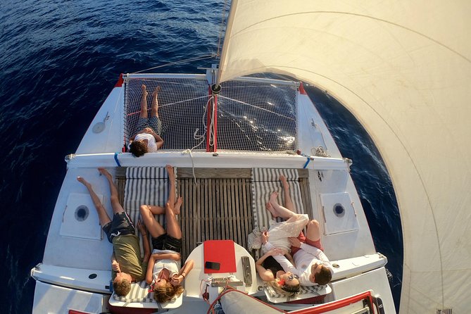 Sunset Cruise : Moorea Sailing on a Catamaran named Taboo - Ōpūnohu Bay and Moorea’s mountain walls