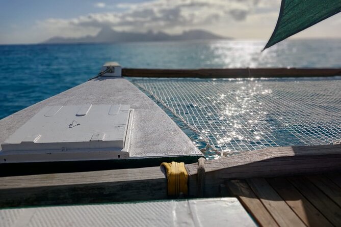 Sunset sailing trip on the Lagoon of Tahiti - Key points to know before sailing