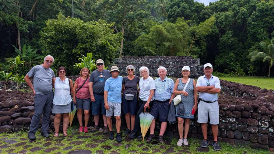 Tahiti Classical Coastal Full Day Private Tour - Arahoho Blowhole brings movement to the coast