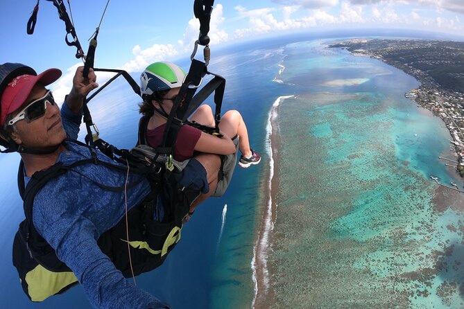 Tahiti: Full Day Tour with Parachute or Paragliding EN - Vaipahi Water Gardens in 30 minutes