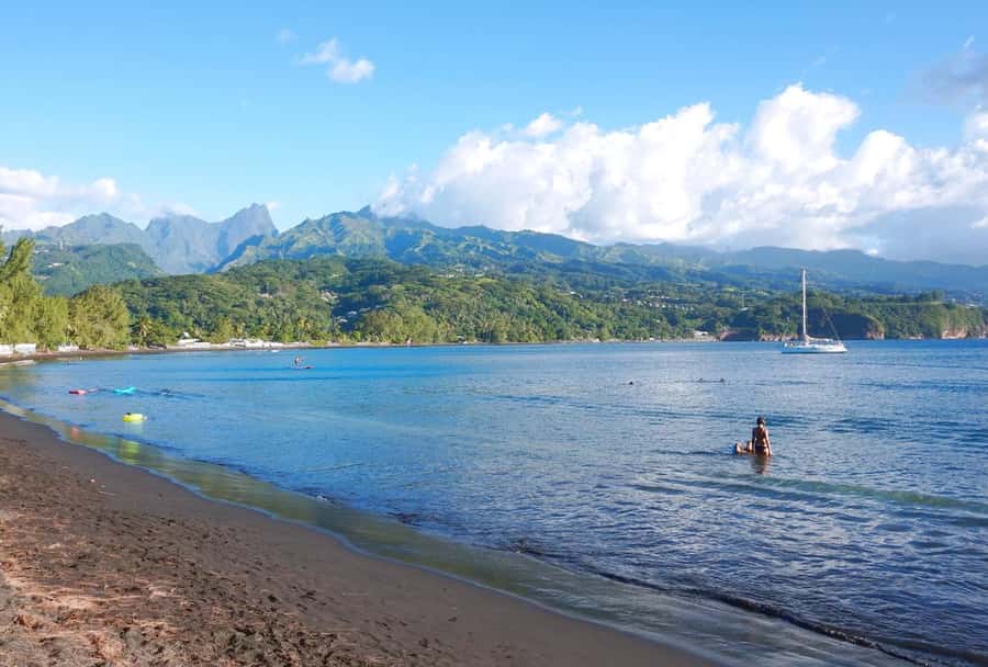 Tahiti Private Half Day Tour. Nature, history and culture - The guide can make or break the experience