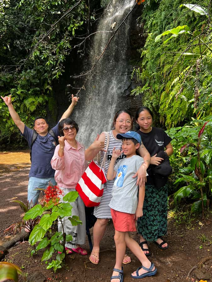 Tahiti: Unique Full Day West Coast, Combo Tour to Teahupoo - Arahurahu Marae and ancient Polynesian values