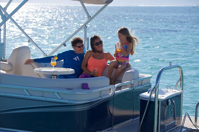 Toa Boat Bora Bora Private Lagoon tour On Majestic Pontoon Boat - An island tour from the water