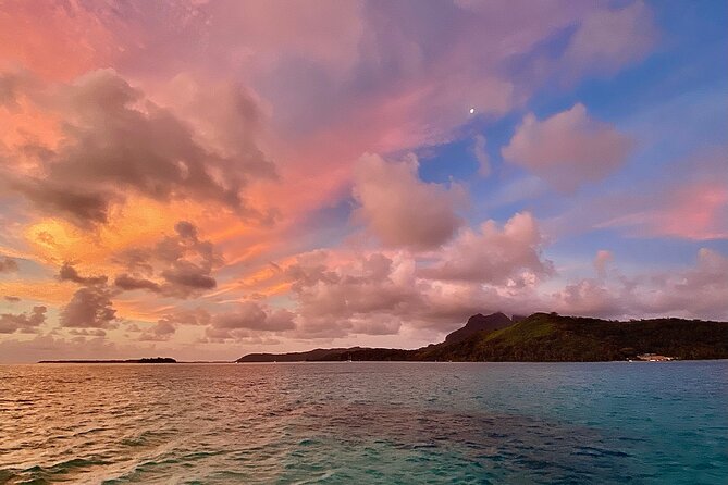Underwater excursion to Bora Bora - Who will enjoy this outing most?