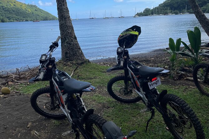 Unique excursion to Moorea on a 100% electric motorbike - What the ride feels like in practice