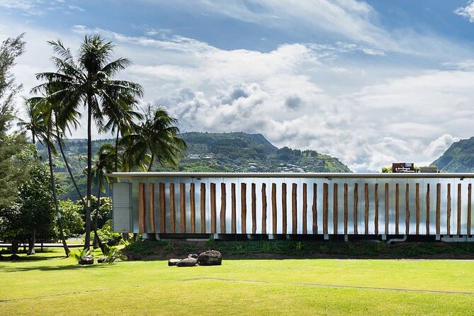 Visit of the Tahiti and her Islands Museum with a local guide. - Ancient Polynesian objects and old photographs