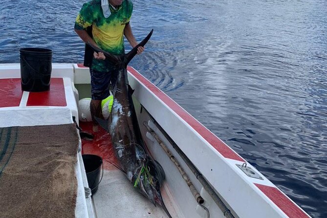 Wholesale Fishing in Poti Marara at Tahiti Teahupoo Peninsula - The value of $327.95 per person